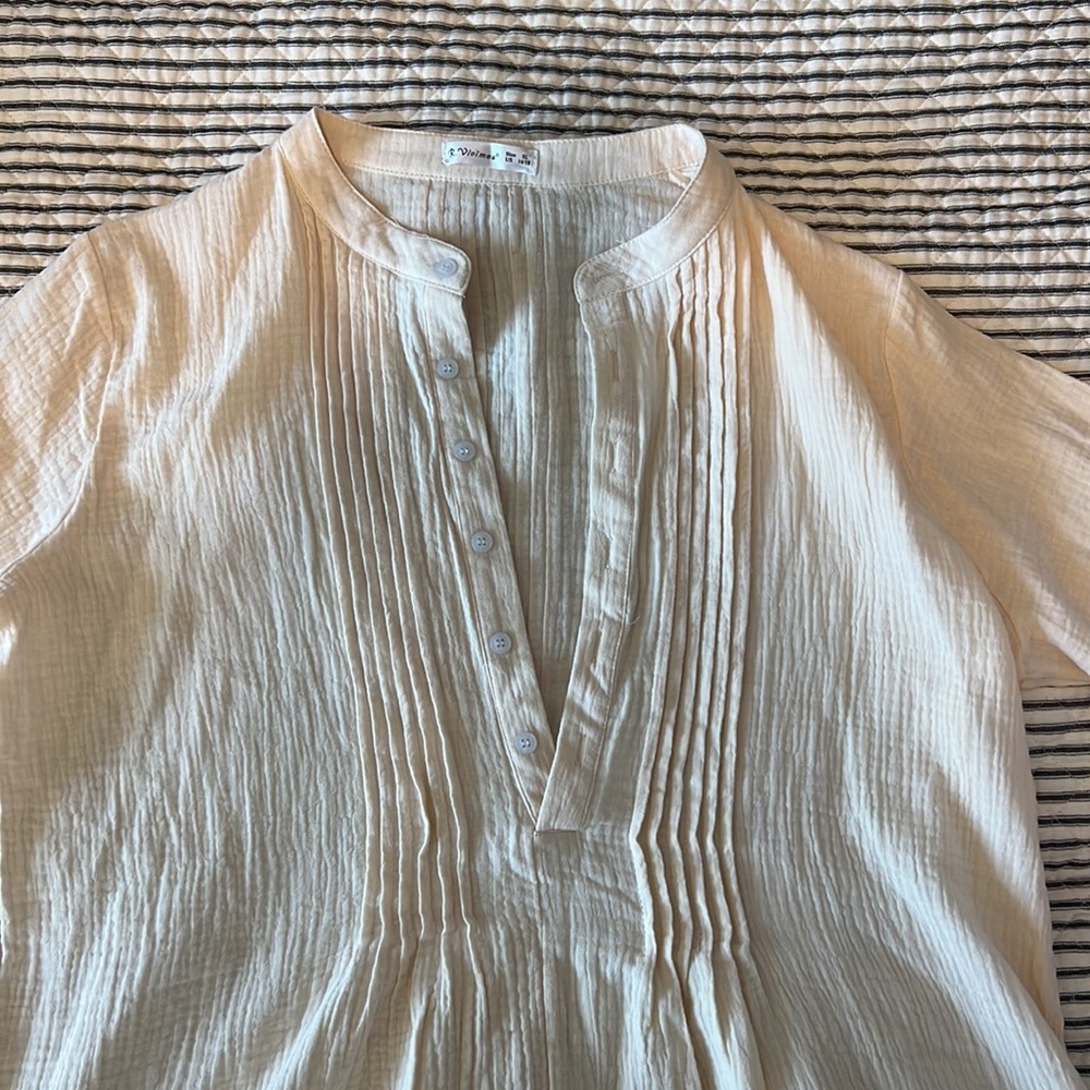 R. Vioimos | Cream Linen Tunic